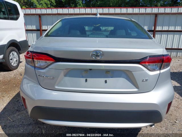 5YFEPMAE1MP210511 Toyota COROLLA LE