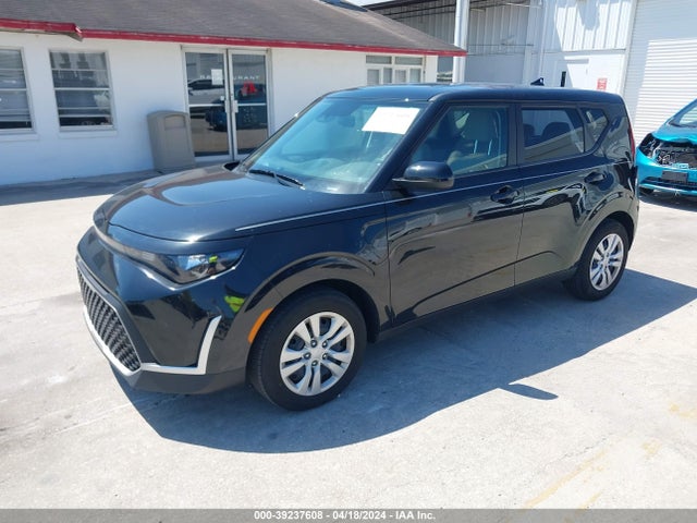 KIA SOUL LX 2023 KNDJ23AU1P7873162 Image 2