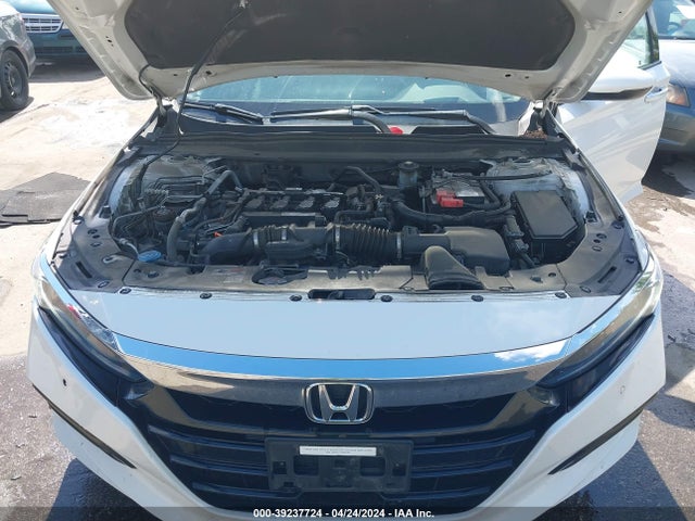Honda Accord Touring 2018 1HGCV1F97JA013674 Image 10