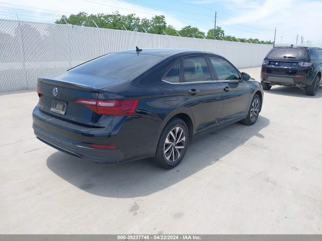 3VWCM7BU8NM013476 Volkswagen Jetta 1.5t S