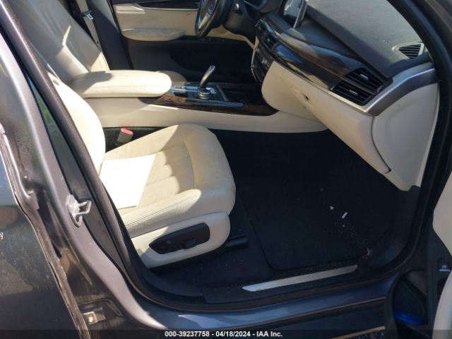 2015 BMW X5 5UXKR0C5XF0P11220 Photo 4