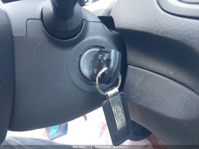 3FADP4EJ3JM144698 Ford FIESTA SE