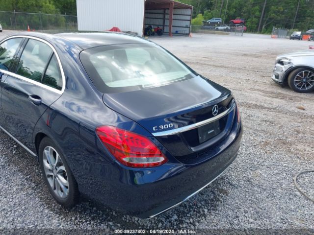 WDDWF4JB2GR160571 Mercedes-Benz C 300 Luxury/sport