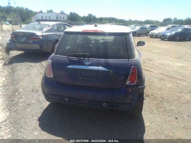 2005 MINI COOPER WMWRC33435TC58050 Photo 5