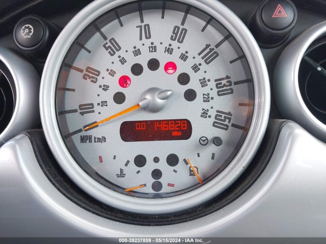 2005 MINI COOPER WMWRC33435TC58050 Photo 6