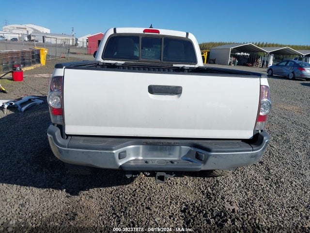 Toyota Tacoma Base V6 2015 5TFUU4EN1FX125803 Image 17