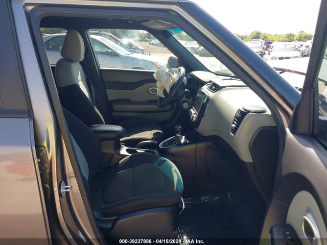 KIA Soul 2017 KNDJN2A29H7504163 Image 5