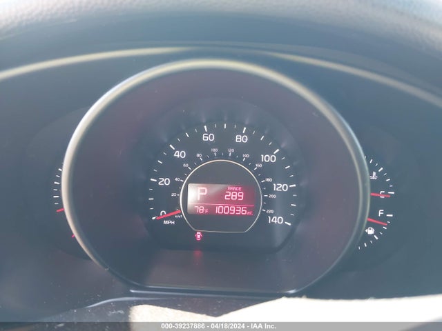 KIA Soul 2017 KNDJN2A29H7504163 Image 7