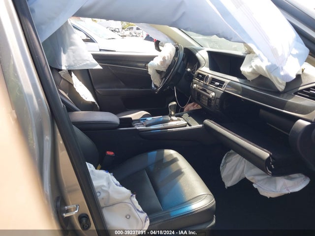 Lexus GS 200T 2016 JTHBA1BL1GA001048 Image 5