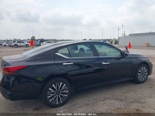1N4BL4DV3PN340985 Nissan Altima Sv Fwd