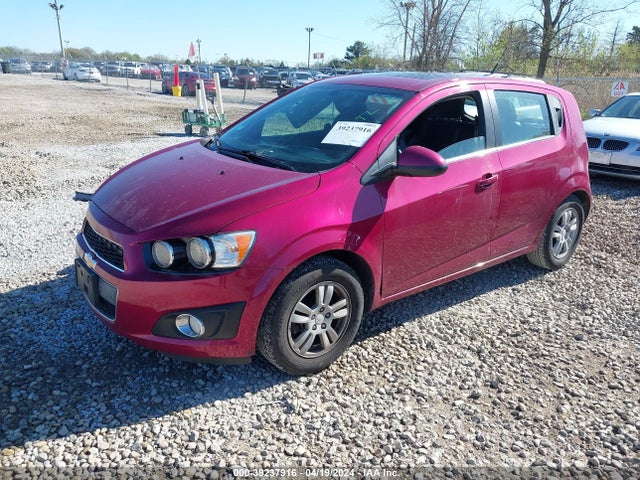 Chevrolet Sonic Lt Auto 2014 1G1JC6SH5E4123643 Image 2