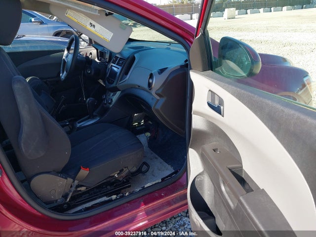 Chevrolet Sonic Lt Auto 2014 1G1JC6SH5E4123643 Image 5