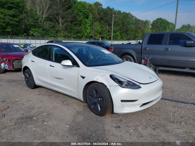 39237934 :رقم المزاد ، 5YJ3E1EB1NF178426 vin ، 2022 Tesla Model 3 Long Range Dual Motor All-wheel Drive مزاد بيع