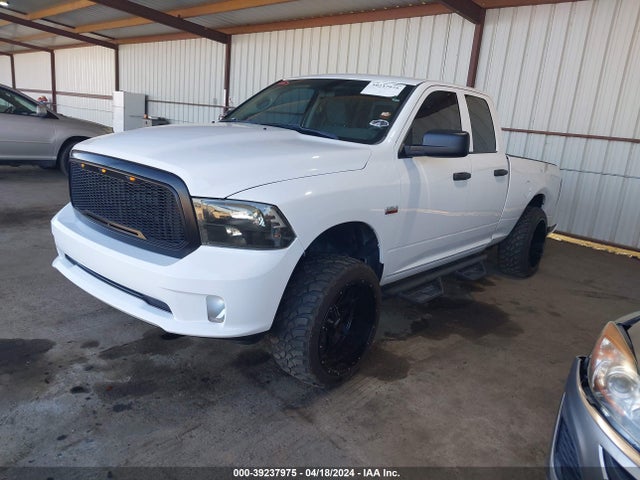 RAM 1500 Express Quad Cab 4x4 6'4 Box 2017 1C6RR7FT3HS692172 Image 2