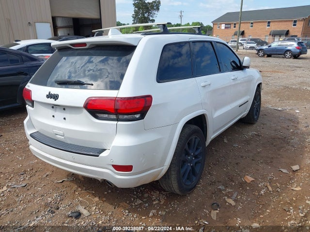 1C4RJEAG9JC380615 Jeep Grand Cherokee Altitude 4x2