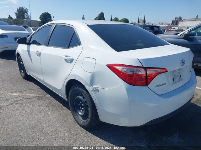 Toyota COROLLA LE 2019 5YFBURHE8KP869679 Image 3