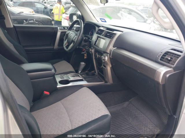 JTEZU5JRXH5153372 Toyota 4RUNNER SR5