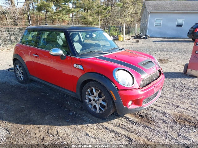 2009 MINI COOPER S WMWMF73509TT95533 Photo 0