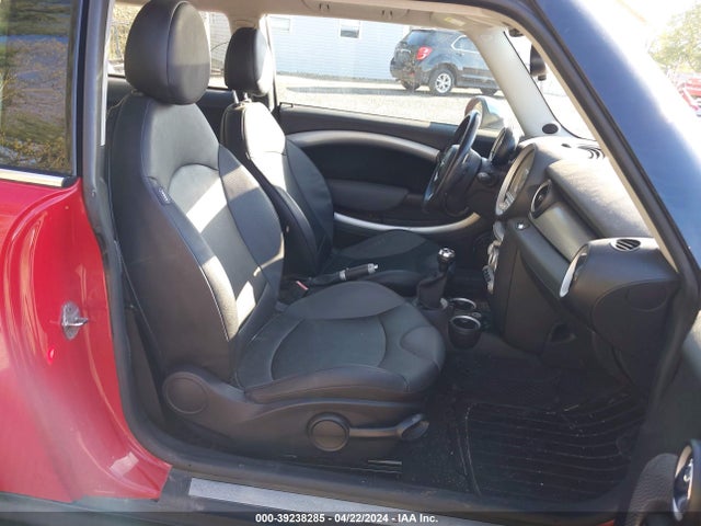 2009 MINI COOPER S WMWMF73509TT95533 Photo 4
