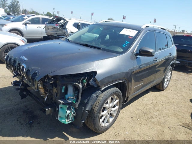 1C4PJLCS9HW549389 Jeep Cherokee Latitude Fwd