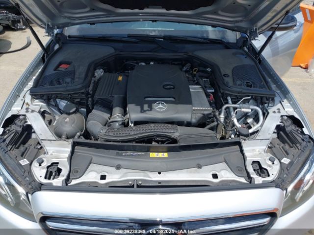 WDDZF4JB8JA478536 Mercedes-Benz E 300