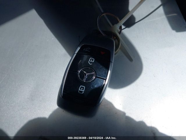 WDDZF4JB8JA478536 Mercedes-Benz E 300