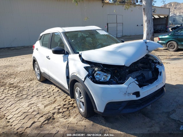 Nissan KICKS S 2019 3N1CP5CU2KL498117 Image 1