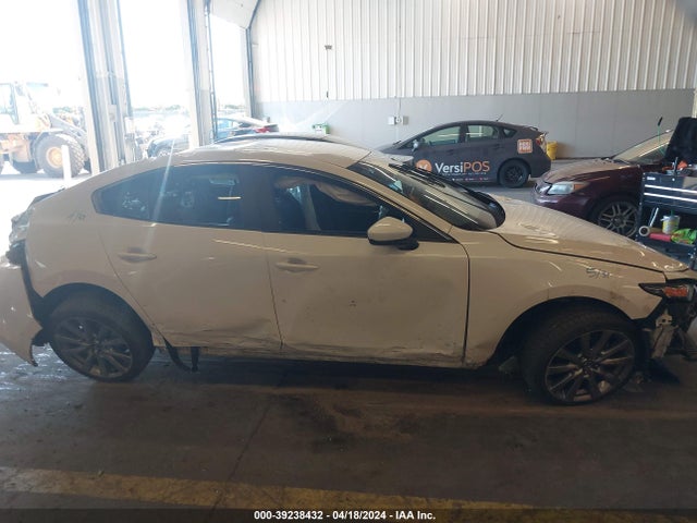 3MZBPADL8KM108166 Mazda Mazda3 Preferred Package