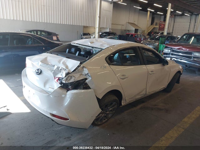 3MZBPADL8KM108166 Mazda Mazda3 Preferred Package