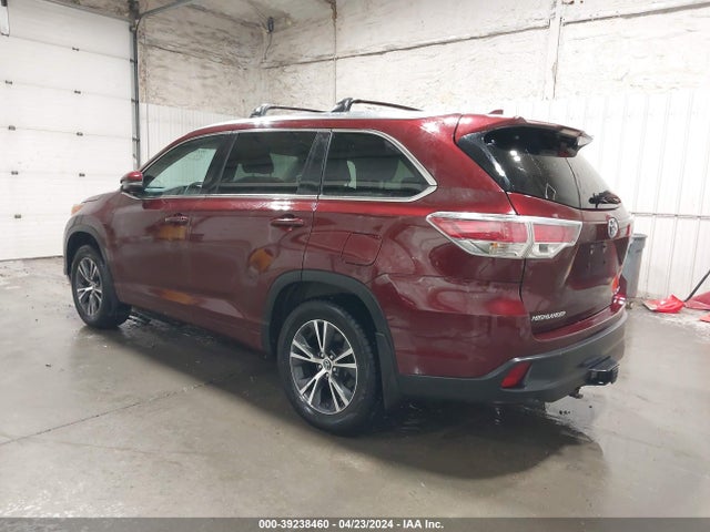 Toyota Highlander Xle V6 2016 5TDJKRFHXGS337718 Image 3