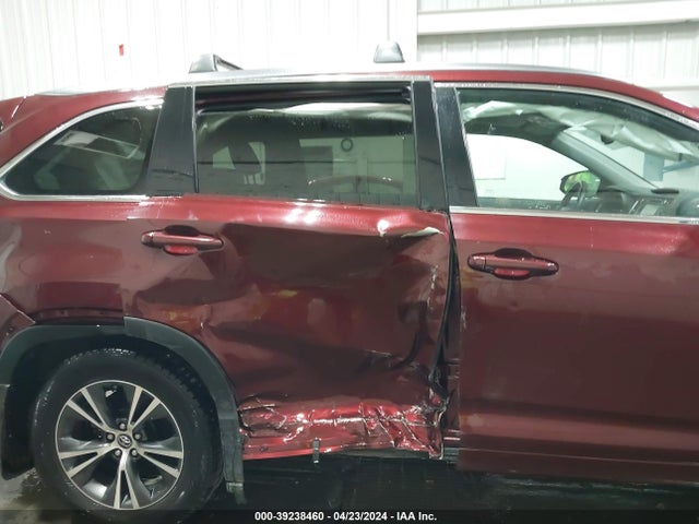 Toyota Highlander Xle V6 2016 5TDJKRFHXGS337718 Image 6