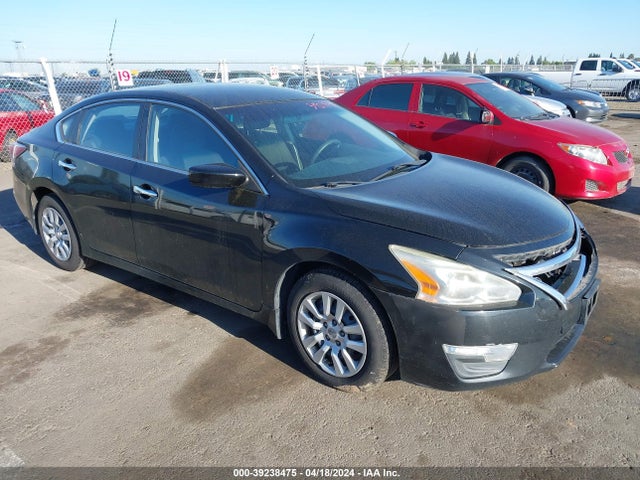Nissan Altima 2.5 S 2014 1N4AL3AP1EN369880 Image 1