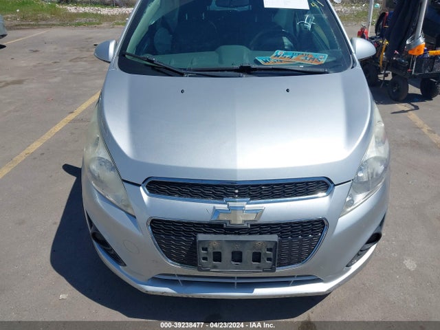 Chevrolet Spark 1lt Cvt 2015 KL8CD6S93FC718402 Image 12