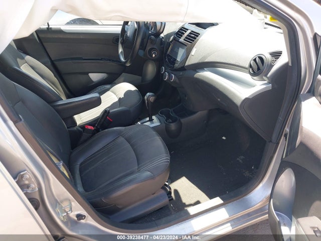 Chevrolet Spark 1lt Cvt 2015 KL8CD6S93FC718402 Image 5