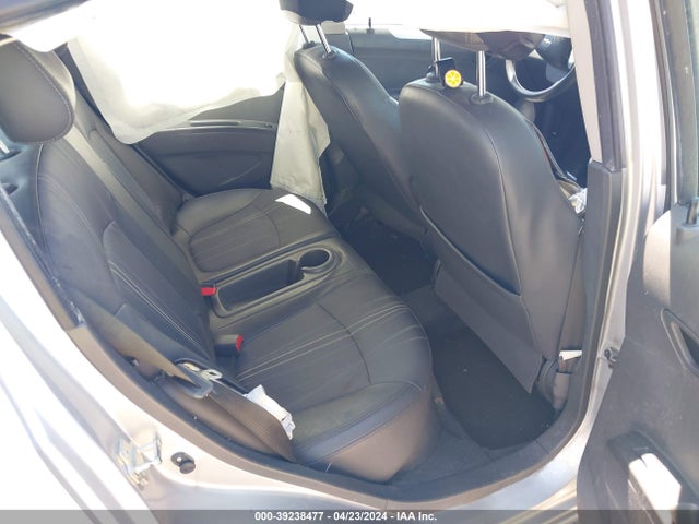 Chevrolet Spark 1lt Cvt 2015 KL8CD6S93FC718402 Image 8