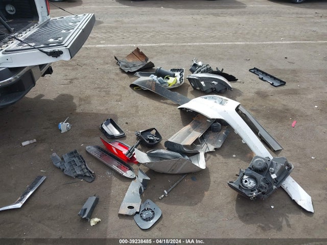 Chevrolet Colorado Wt 2018 1GCHSBENXJ1137858 Image 12