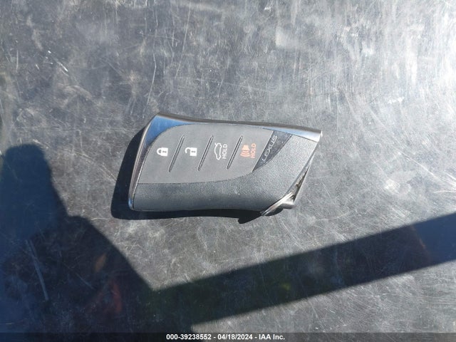 Lexus ES 300H 2022 58ADA1C13NU025584 Image 11