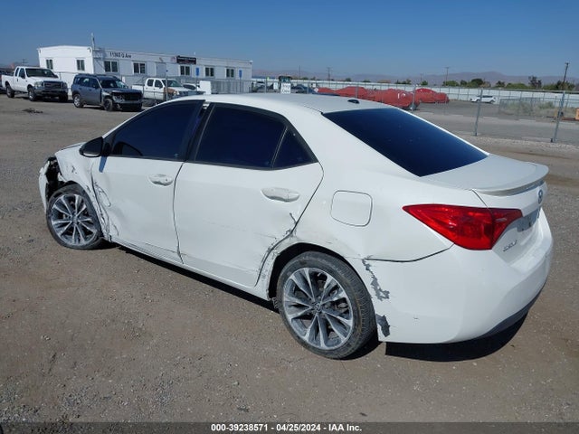 Toyota Corolla Xse 2017 5YFBURHE8HP606262 Image 3
