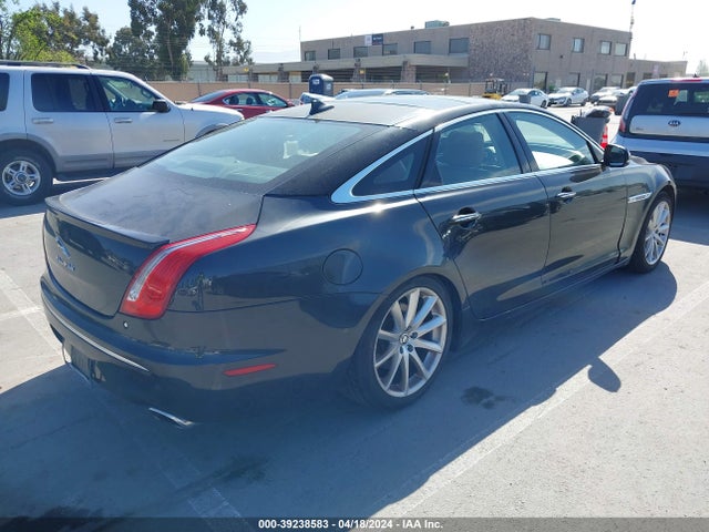 2013 JAGUAR XJ SAJWA1C76D8V39432 Photo 3