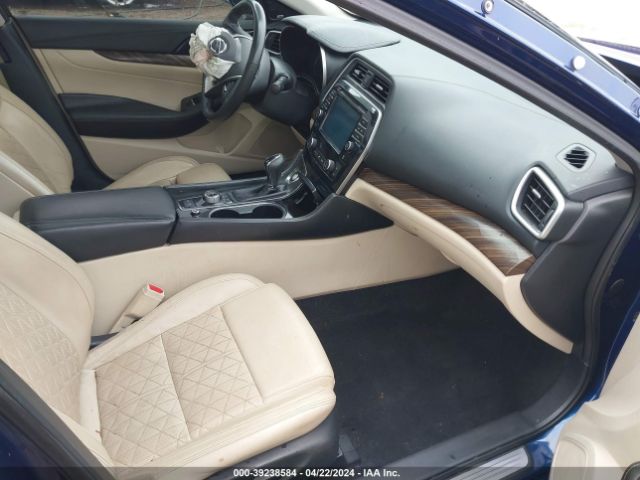 1N4AA6AP9JC398394 Nissan Maxima 3.5 Platinum