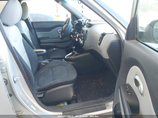 KIA Soul 2015 KNDJN2A22F7796073 Image 5