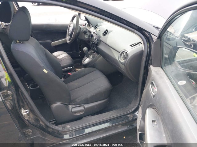 Mazda Mazda2 Sport 2014 JM1DE1KZ0E0184884 Image 5