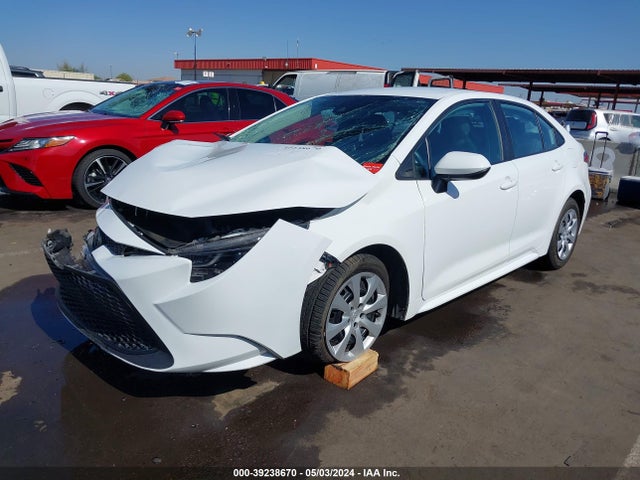 Toyota COROLLA LE 2021 5YFEPMAE6MP182057 Image 2