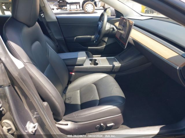 5YJ3E1EAXMF837061 Tesla Model 3 Standard Range Plus Rear-wheel Drive