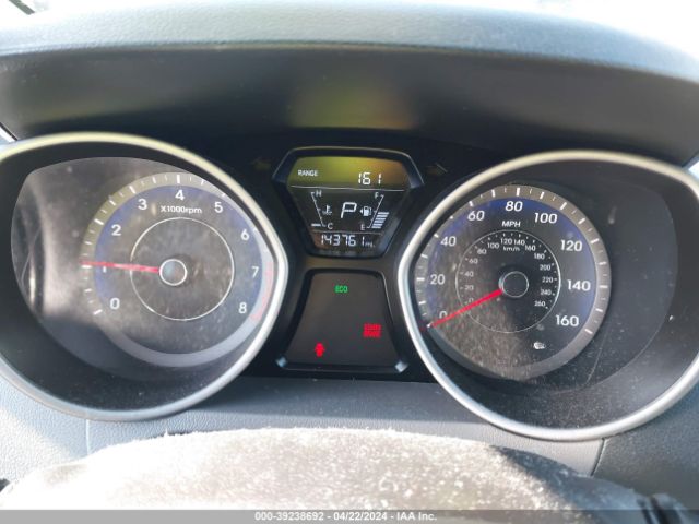 KMHDH4AE2GU526222 Hyundai ELANTRA SE