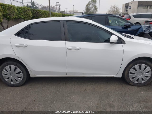 Toyota COROLLA LE 2016 5YFBURHE0GP548713 Image 13
