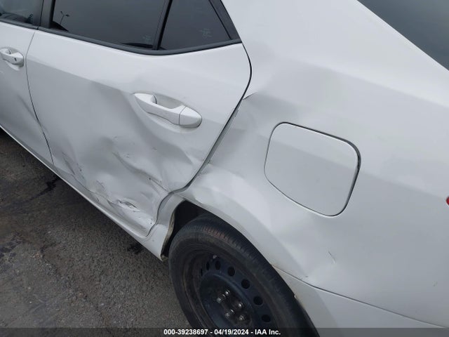 Toyota COROLLA LE 2016 5YFBURHE0GP548713 Image 17