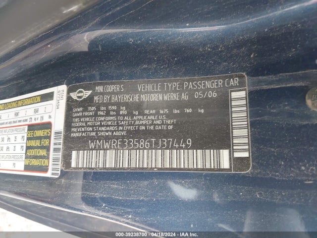 2006 MINI COOPER S WMWRE33586TJ37449 Photo 8