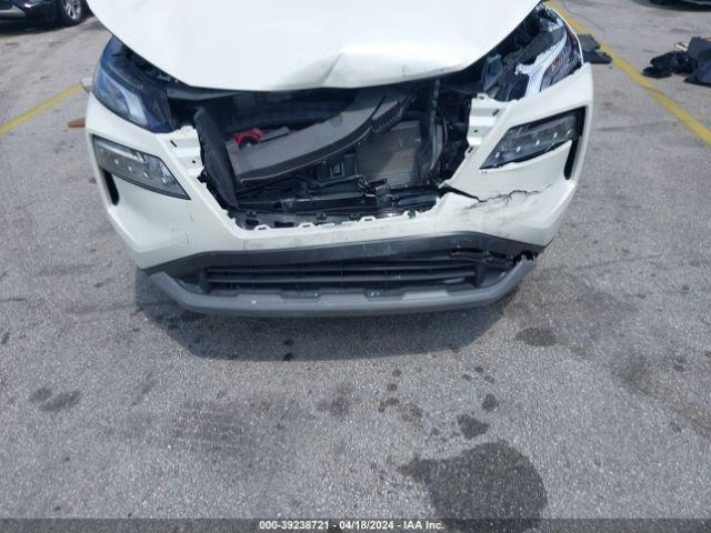 JN8BT3BA8PW428157 Nissan Rogue Sv Fwd