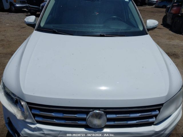 3VV3B7AX6KM197818 Volkswagen Tiguan
